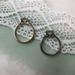 Viisi side view social media BG Viisi side view all platinum and two tone on lace